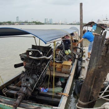 Bangkok: met de boot én de fietsen naar de overkant