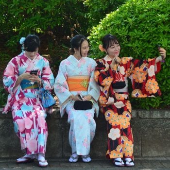 3 dames in kimono