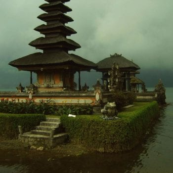 Pura Ulun Danu tempel in het Bratanmeer