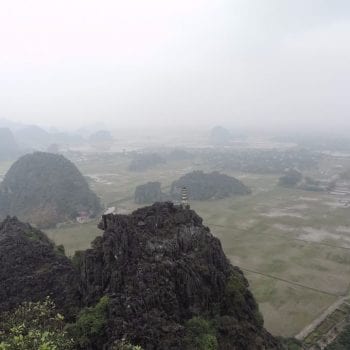 Uitzicht vanaf Mua Cave