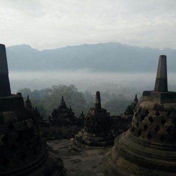 Tempelcomplex Borobudur bij Jogjakarta