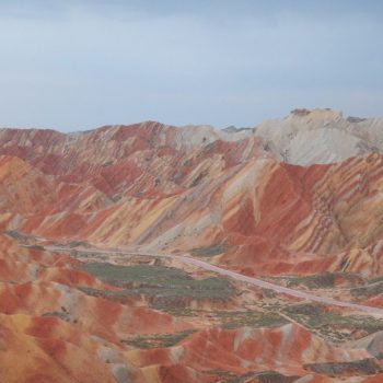 Rainbow Mountains nabij Jiayuguan Fort