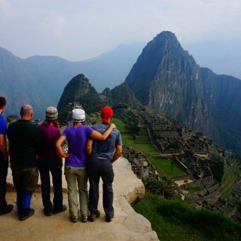 Machu Picchu met daarachter Huayna Picchu