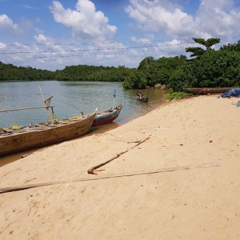 Besua , Butre  beach