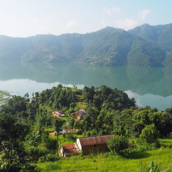 Phewa Tal (uitzicht vanaf Sadhana Yoga)