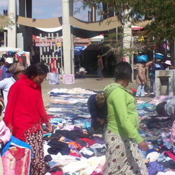 op de markt in Soweto