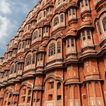 Pink wall bij Jaipur