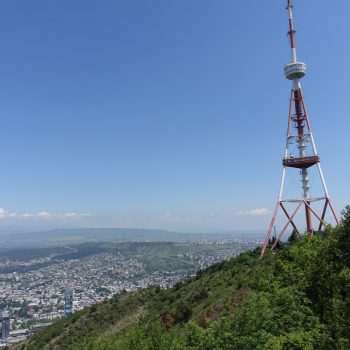 Uitzicht over Tbilisi vanaf Mount Mtatsminda
