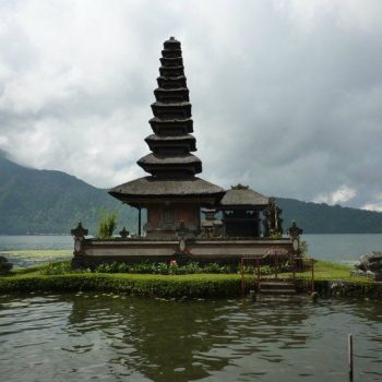 Para Ulun Danu - bali