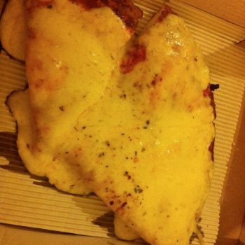 pizza met kaas... VEEL kaas