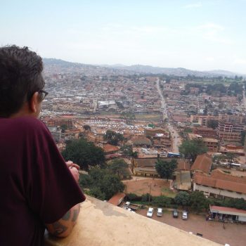 uitzicht over Kampala vanuit de moskeetoren