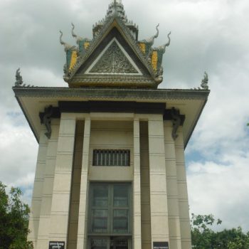 Monument bij de killing fields