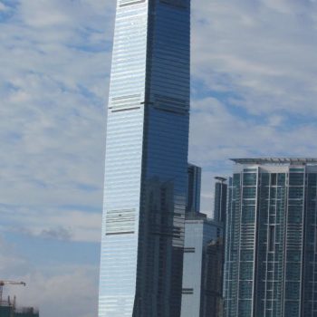 Sky deck 100 is boven op deze toren