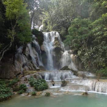Kuang si waterval