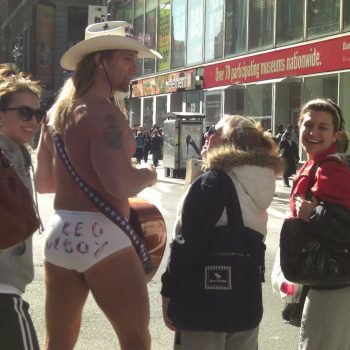 Naked Cowboy op Times Square