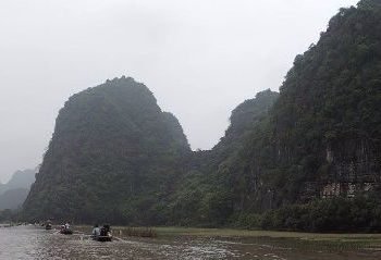 Boottocht door Tam Coc