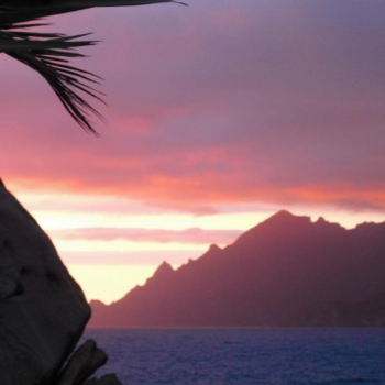 Corsica met zonsondergang