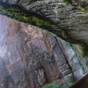 Wheeping rock