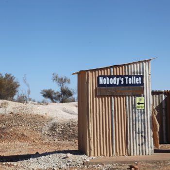 Niemand's toilet!!!