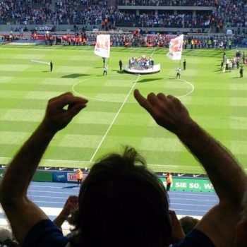 Een wedstrijd beleven tussen de echte Hertha BSC fans in het Olympisch stadion.
