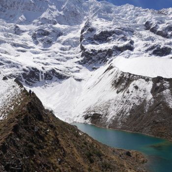 Humantay lake