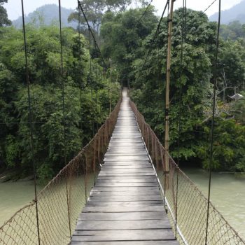 Hangbrug op Sumatra