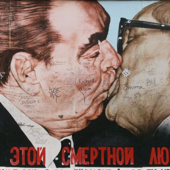 East Side Galery graffiti art
