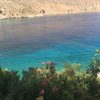 Idyllische kust bij Loutro 