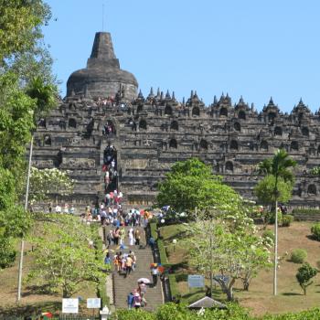 Borobudur met Dari-Java