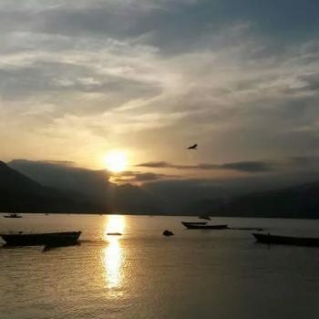 Het meer van Pokhara