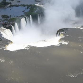 Iquazu watervallen vanuit de lucht