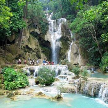Kuang Si waterval