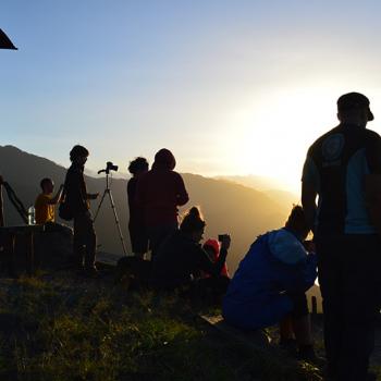 Zonsopkomst op The Indian Nose, Lake Atitlan 