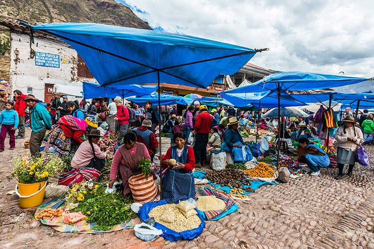 Pisaq markt