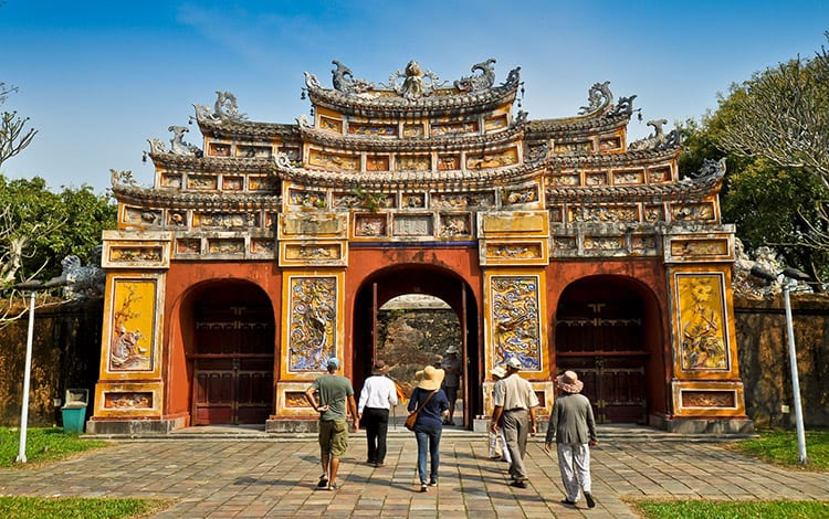 De Hien Lam Pavilion Gate