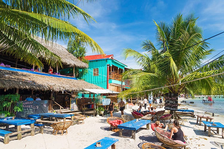 Strandbarretjes bij Tui Beach