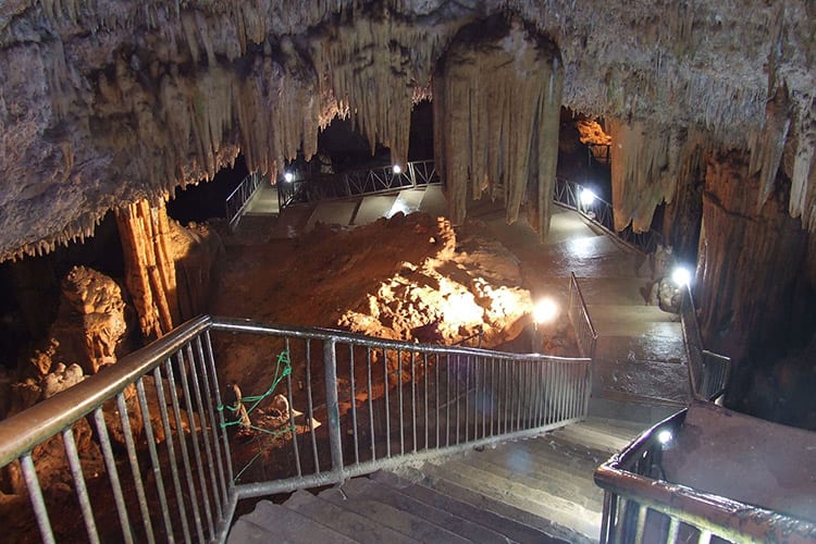 De Bellamar grotten