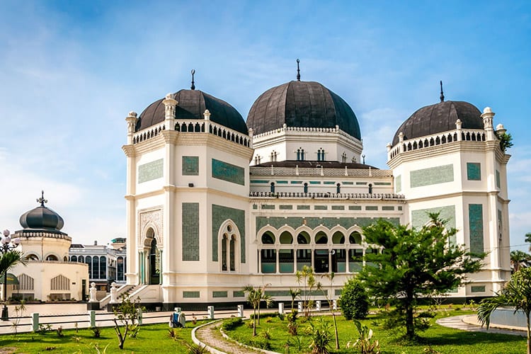 De grote moskee in Medan
