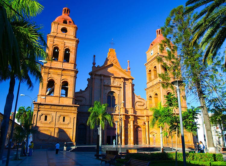 Basilica de San Lorenzo, Santa Cruz