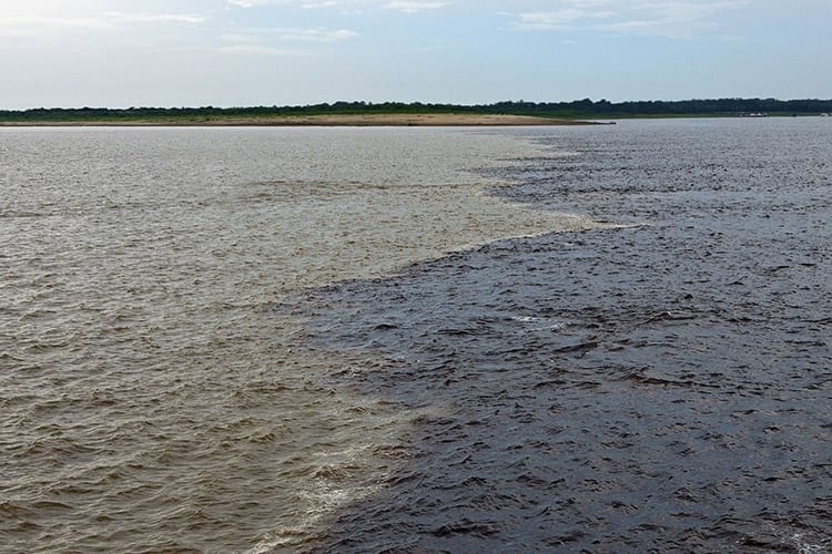 Encontro das Aguas