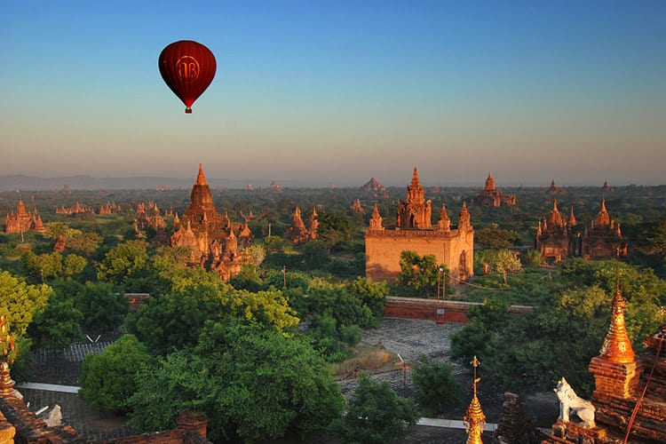 Luchtballonvaart Bagan