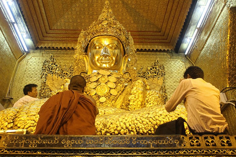 Mahamuni Boeddhabeeld