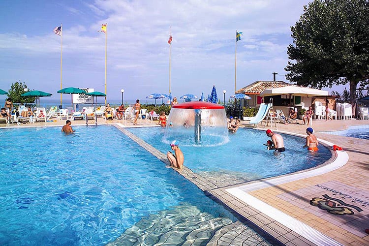 Camping Europe Garden