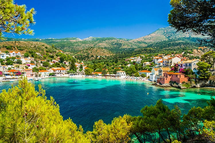 Assos