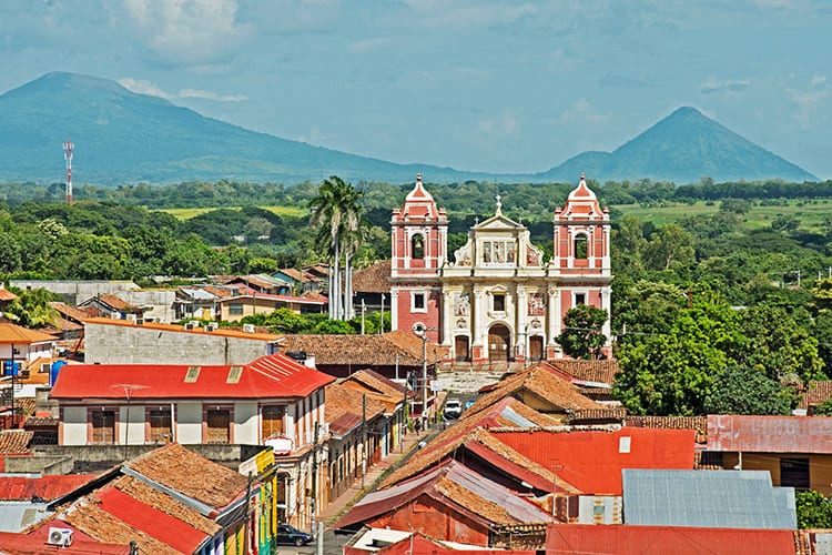 León