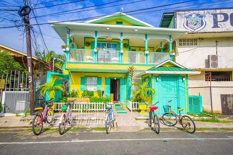 Boca’s Town, Isla Colón