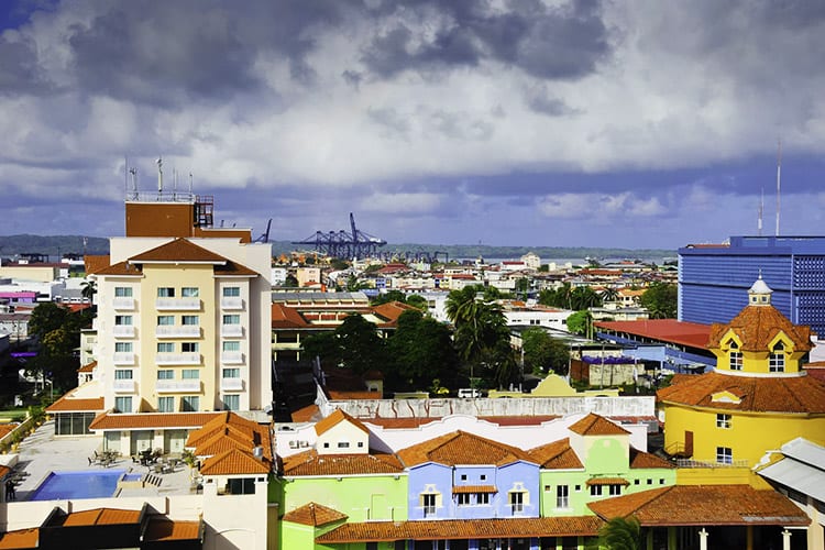 Colón