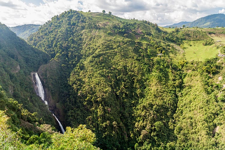 Salto de Bordones waterval, Colombia