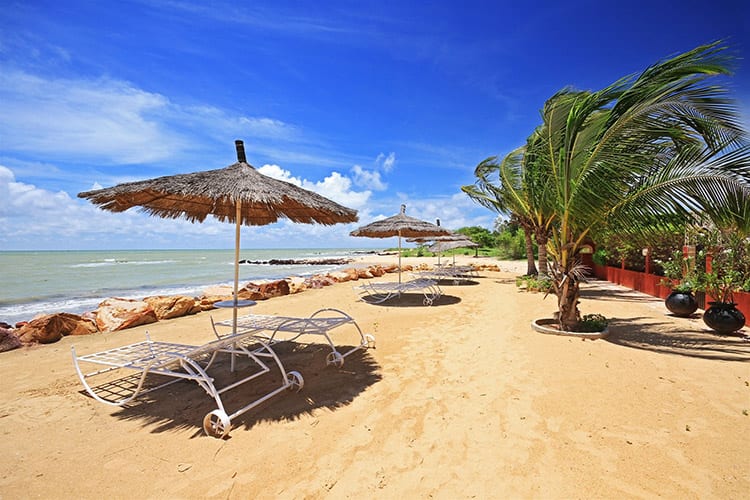 Badplaats Saly in Senegal