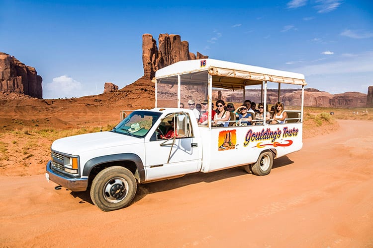 Navajo gids, Monument Valley